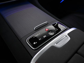 Mercedes-Benz EQS SUV