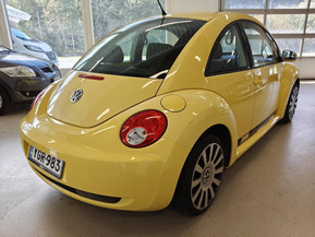 Volkswagen New Beetle