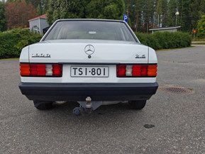 Mercedes-Benz 190