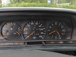 Mercedes-Benz 190