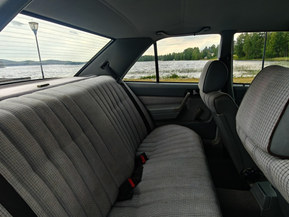 Mercedes-Benz 190