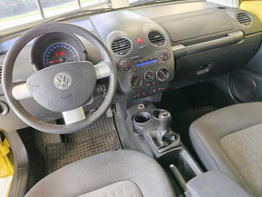 Volkswagen New Beetle