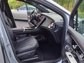 Mercedes-Benz EQE SUV