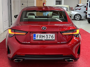 Lexus RC