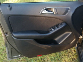 Mercedes-Benz B
