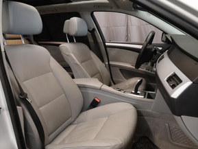 BMW 535