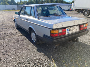 Volvo 240