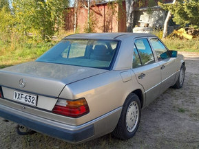 Mercedes-Benz E