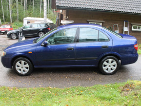 Nissan Almera