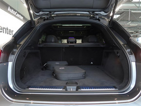 Mercedes-Benz EQS SUV