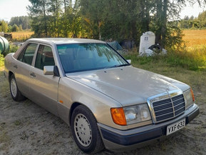 Mercedes-Benz E