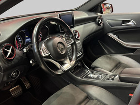 Mercedes-Benz A 45 AMG