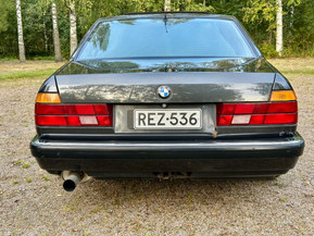BMW 735