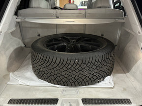 Mercedes-Benz EQS SUV