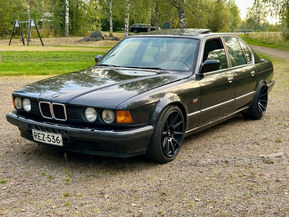 BMW 735
