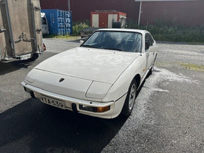 Porsche 924