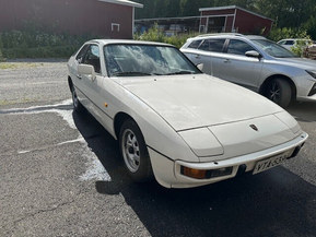 Porsche 924