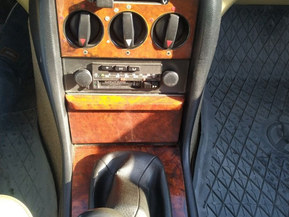 Mercedes-Benz 230
