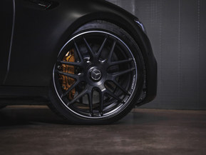 Mercedes-Benz E 63 AMG