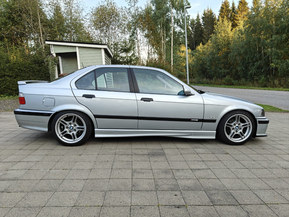 BMW 328