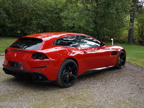 Ferrari GTC4Lusso
