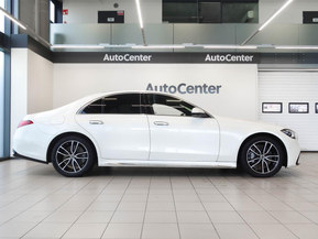 Mercedes-Benz S