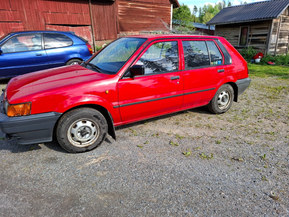 Nissan Sunny