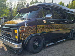 Chevrolet Chevy Van