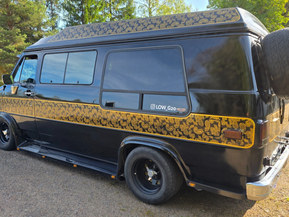 Chevrolet Chevy Van
