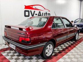 Peugeot 405
