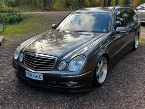 Mercedes-Benz E