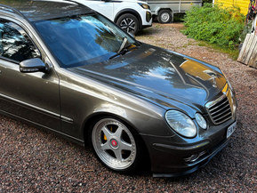 Mercedes-Benz E