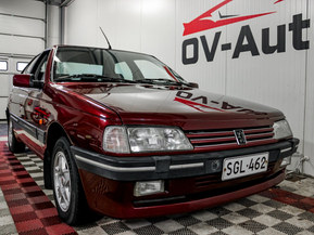 Peugeot 405