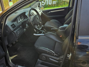 Mercedes-Benz B