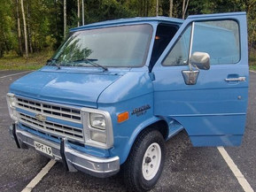 Chevrolet Chevy Van