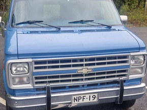 Chevrolet Chevy Van
