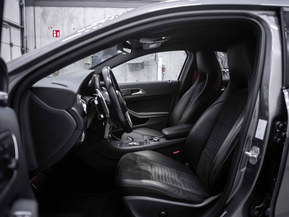 Mercedes-Benz A 45 AMG