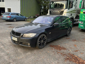 BMW 330
