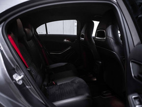 Mercedes-Benz A 45 AMG