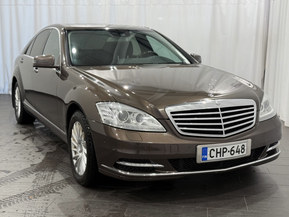 Mercedes-Benz S