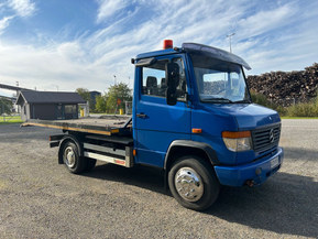 Mercedes-Benz 814