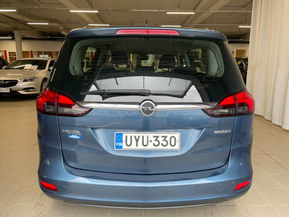 Opel Zafira Tourer