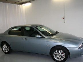 Alfa Romeo 156