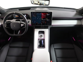 Polestar 4