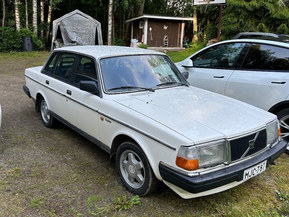 Volvo 240