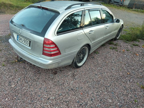 Mercedes-Benz C