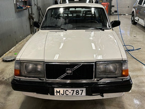 Volvo 240