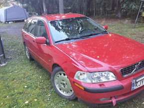 Volvo V40