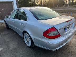 Mercedes-Benz E