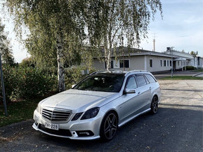 Mercedes-Benz E